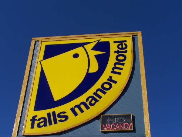 Falls Manor Resort Καταρράκτες του Νιαγάρα Εξωτερικό φωτογραφία